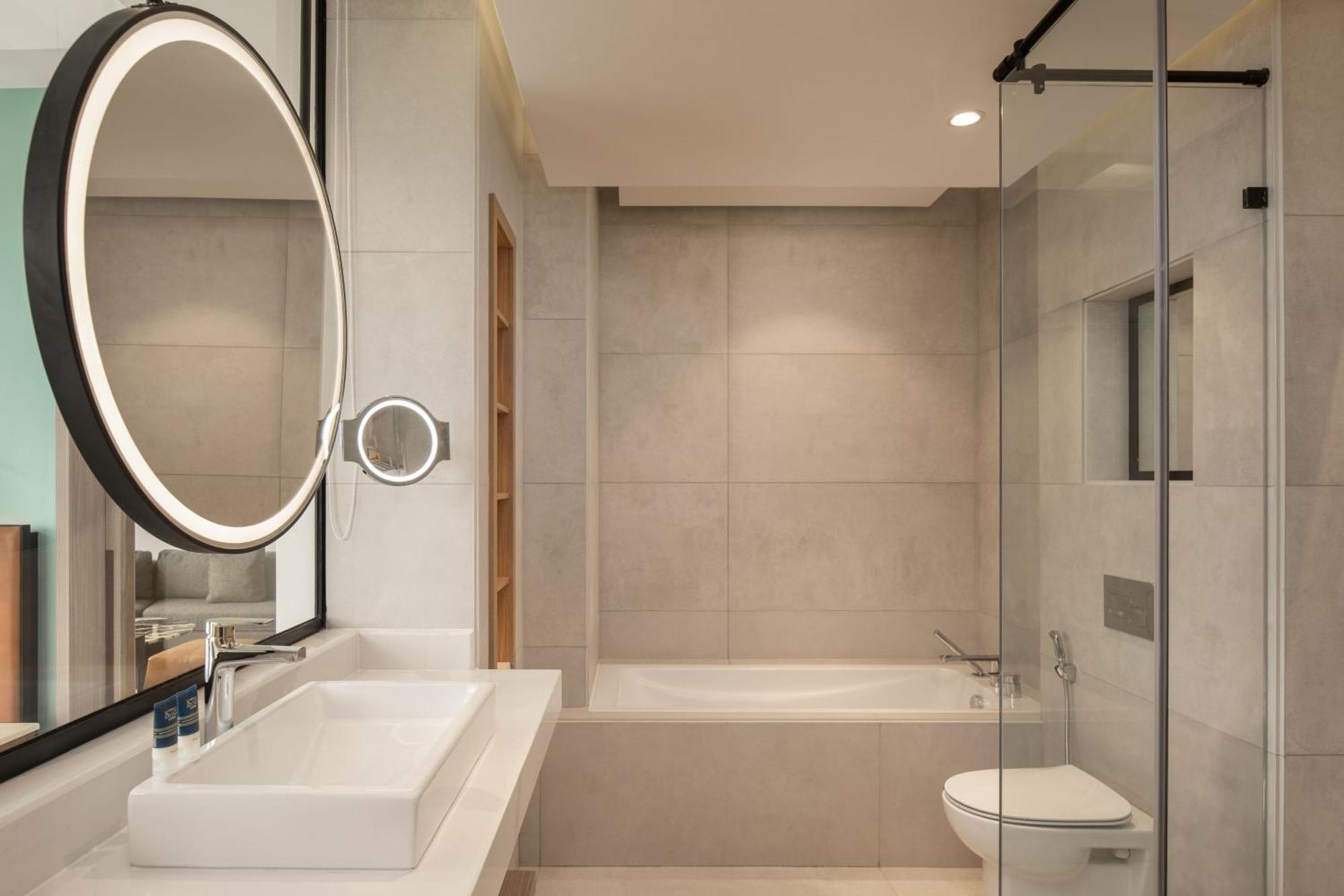 Four Points By Sheraton Кампала Экстерьер фото
