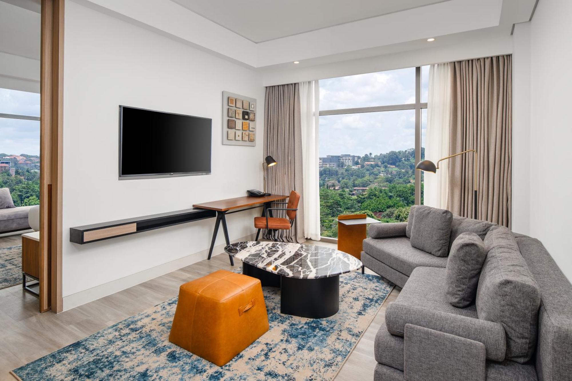 Four Points By Sheraton Кампала Экстерьер фото